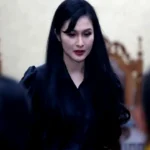 Sandra Dewi Peluk Harvey Moeis Setelah Selesai Bersaksi di Sidang Kasus Timah
